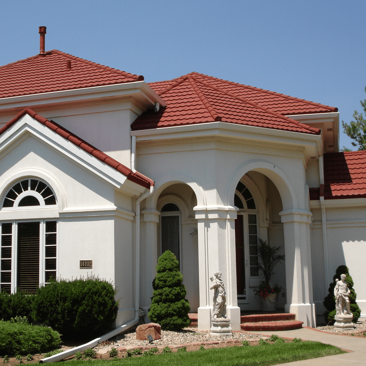 Monarch Roofing Images